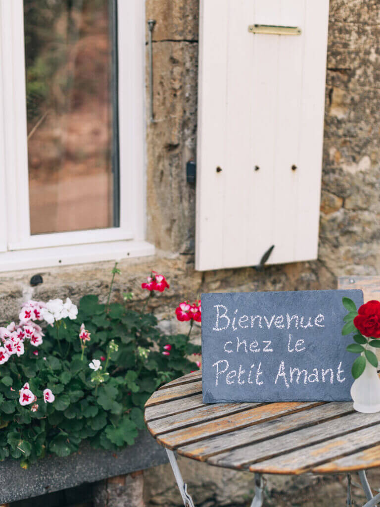 Close-up gevelaanzicht van vakantiehuisje Le Petit Amant